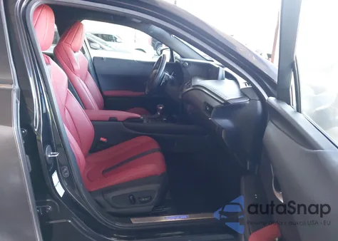 2022 Lexus Ux 250H F Sport из США, поврежденный, VIN JTHE9JBH0N2056874